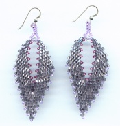 handmade beaded earrings - Black Diamond 1